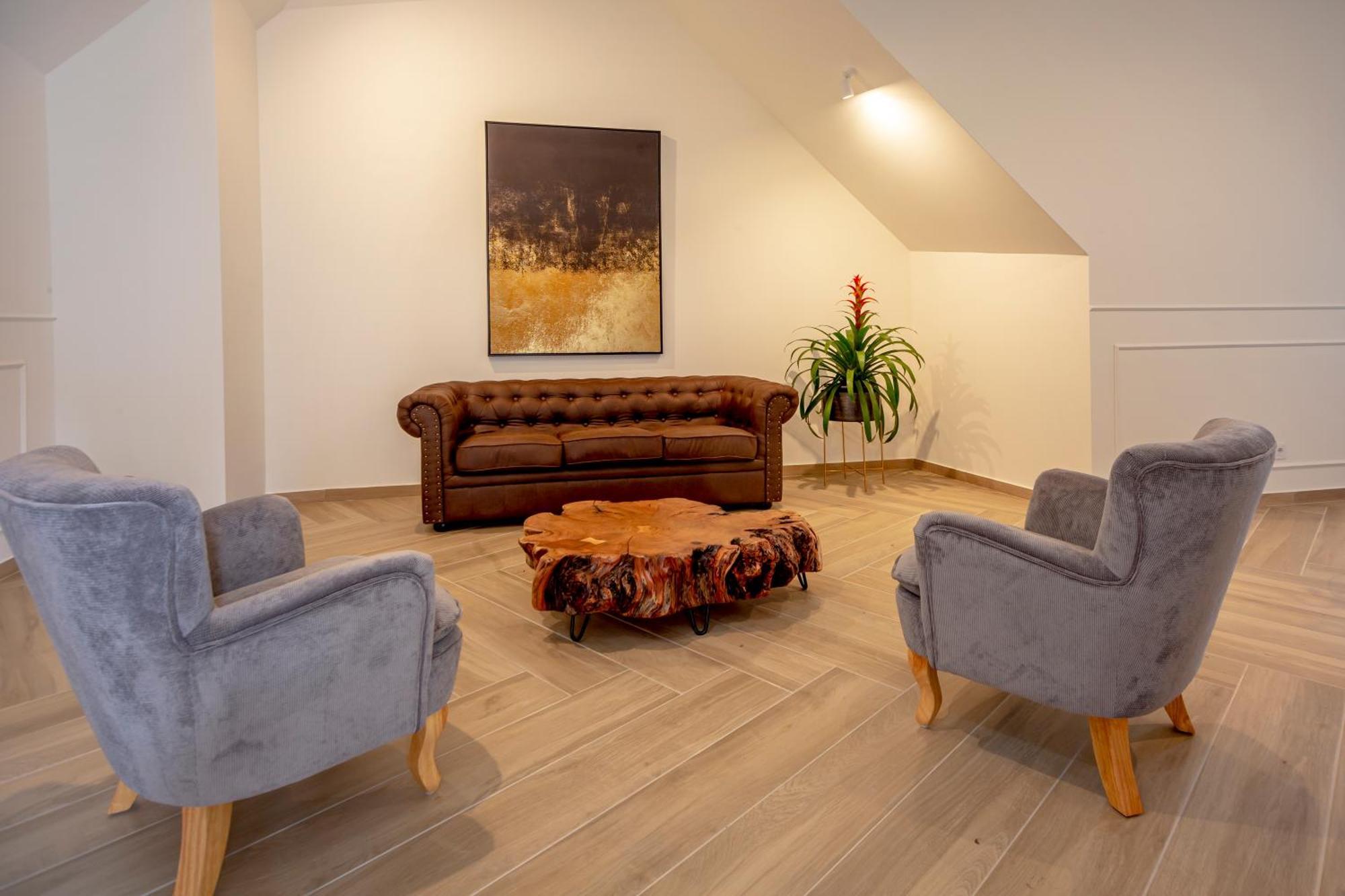 Guest House Jacaranda Faro Ngoại thất bức ảnh