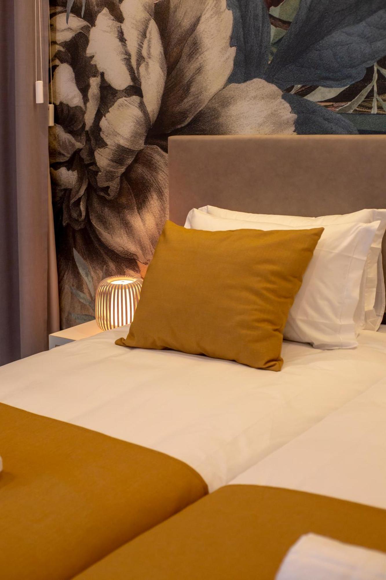 Guest House Jacaranda Faro Ngoại thất bức ảnh